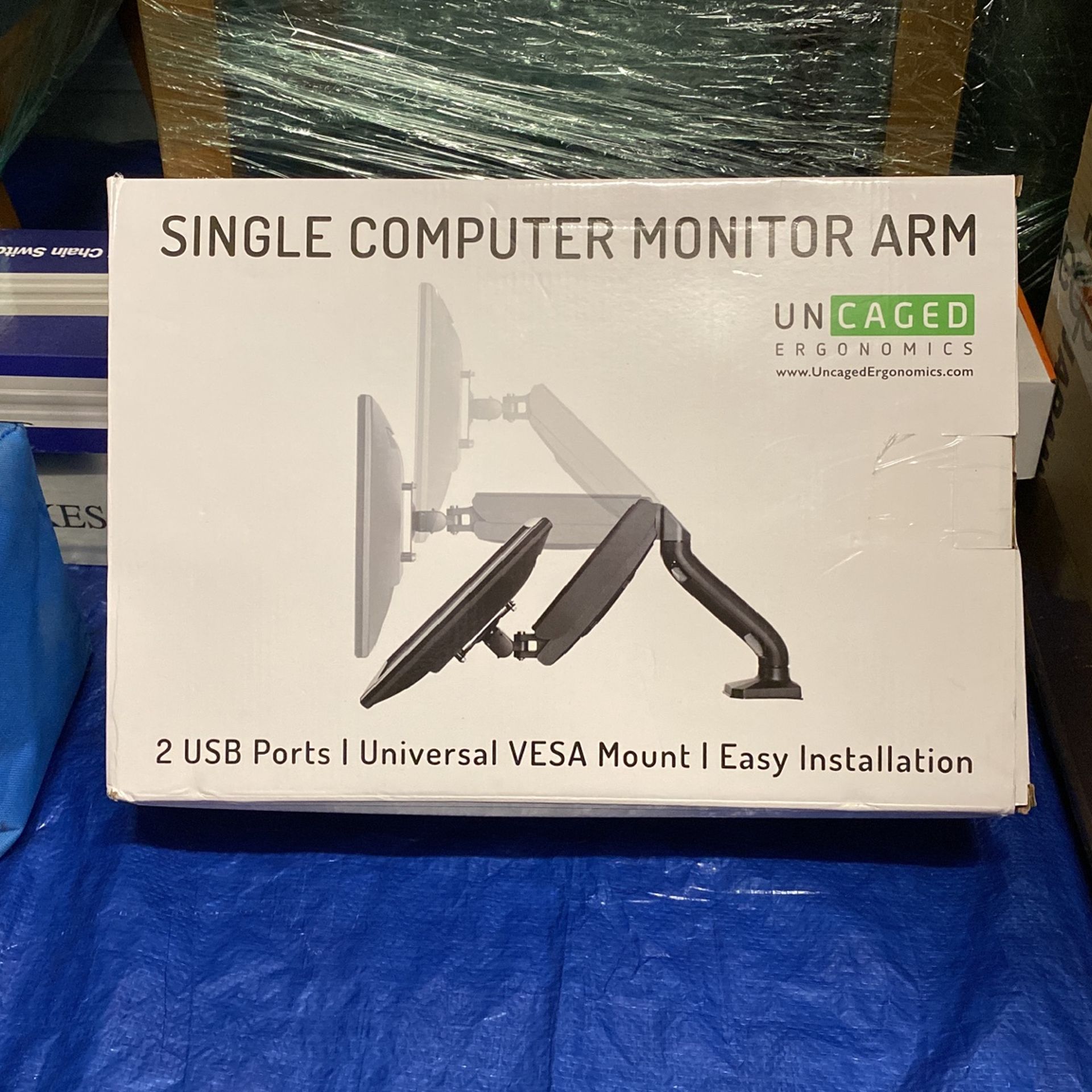 Adjustable Computer Monitor Mount