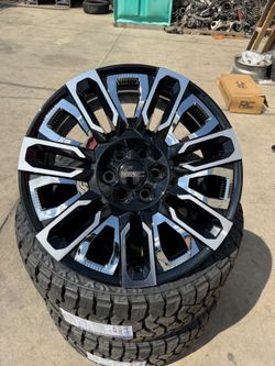 22” CHEVY GMC ULTIMATE WHEELS AND TIRES