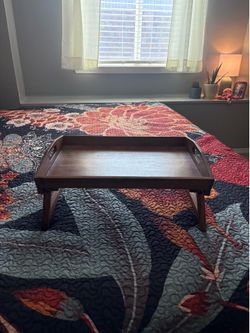 Bed tray