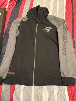 Snap-on zip up jacket