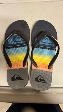 Flip flops MENS 12/13 Quick Silver(gently used)