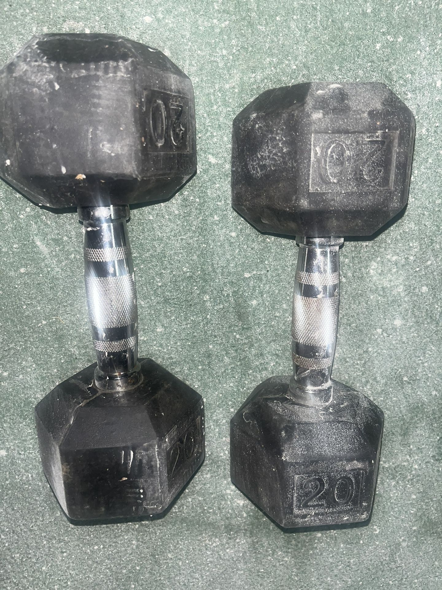 20 LB DUMBBELL