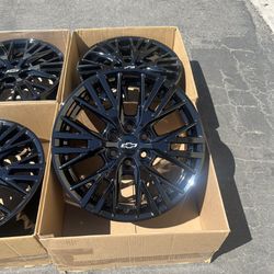 18” Chevy Traverse Factory brand new 2025 wheels gloss black rims Gm original Chevy 