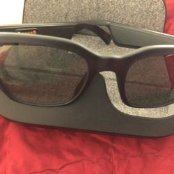 Bose AI Sunglasses. Listen to Music, Take Calls, Manage Various Digital Assistants 