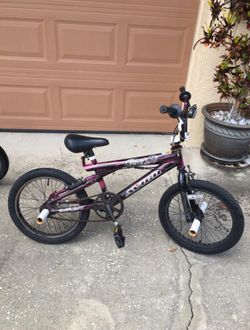 Avigo riptide hot sale bike