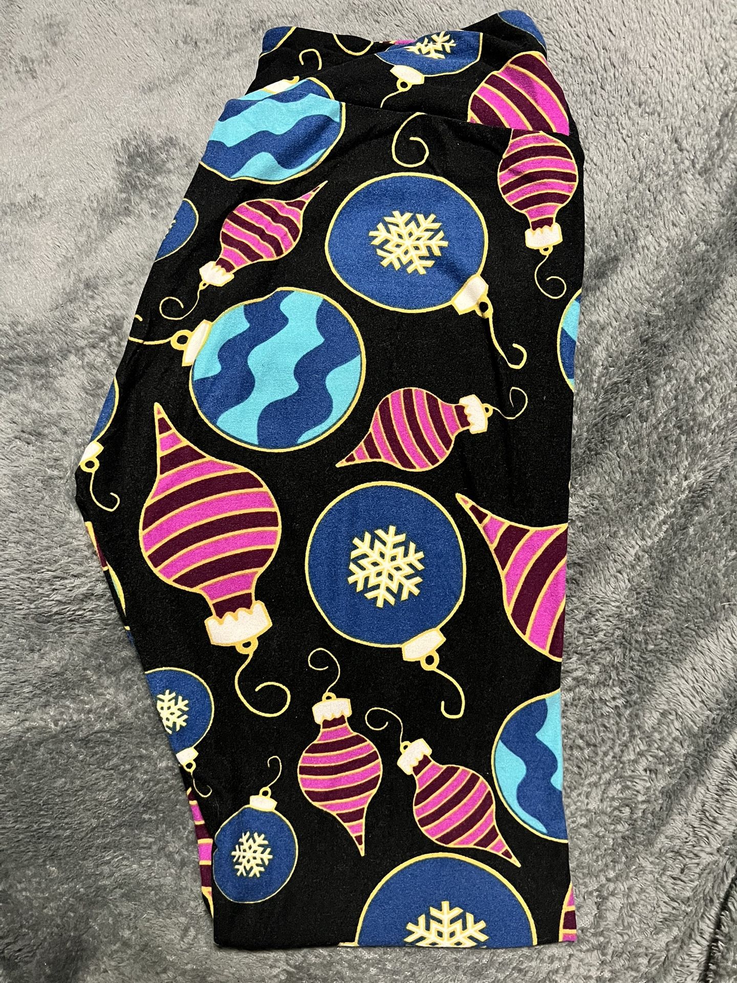 Brand New LuLaRoe Christmas Leggings
