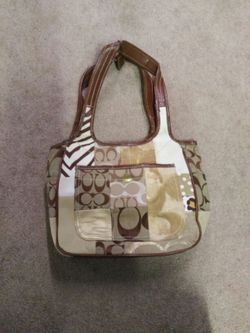 Coach handbag/pocketbook