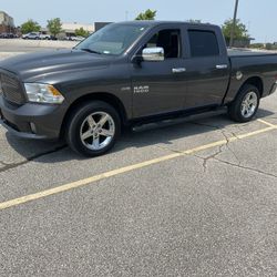 2016 Dodge Ram 1500 Crew Cab