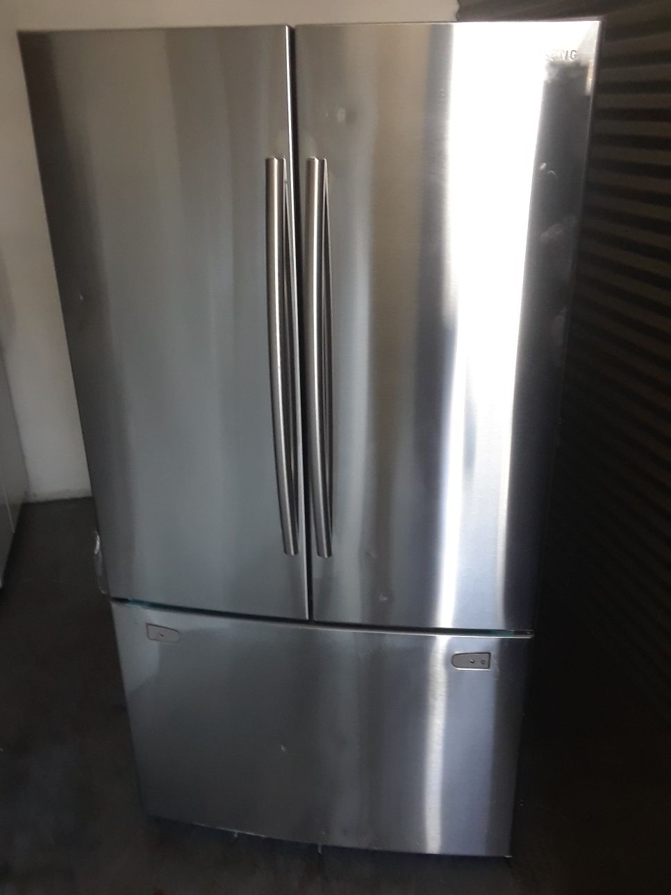 New refrigerator Samsung 36inch wide