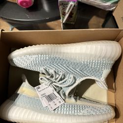 Yeezy Size 8