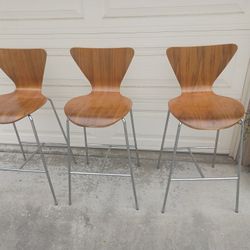  EXPENSIVE BAR STOOLS FOR CHEAP