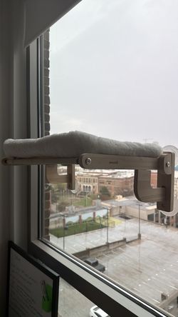 New Furry Window Perch for Cats