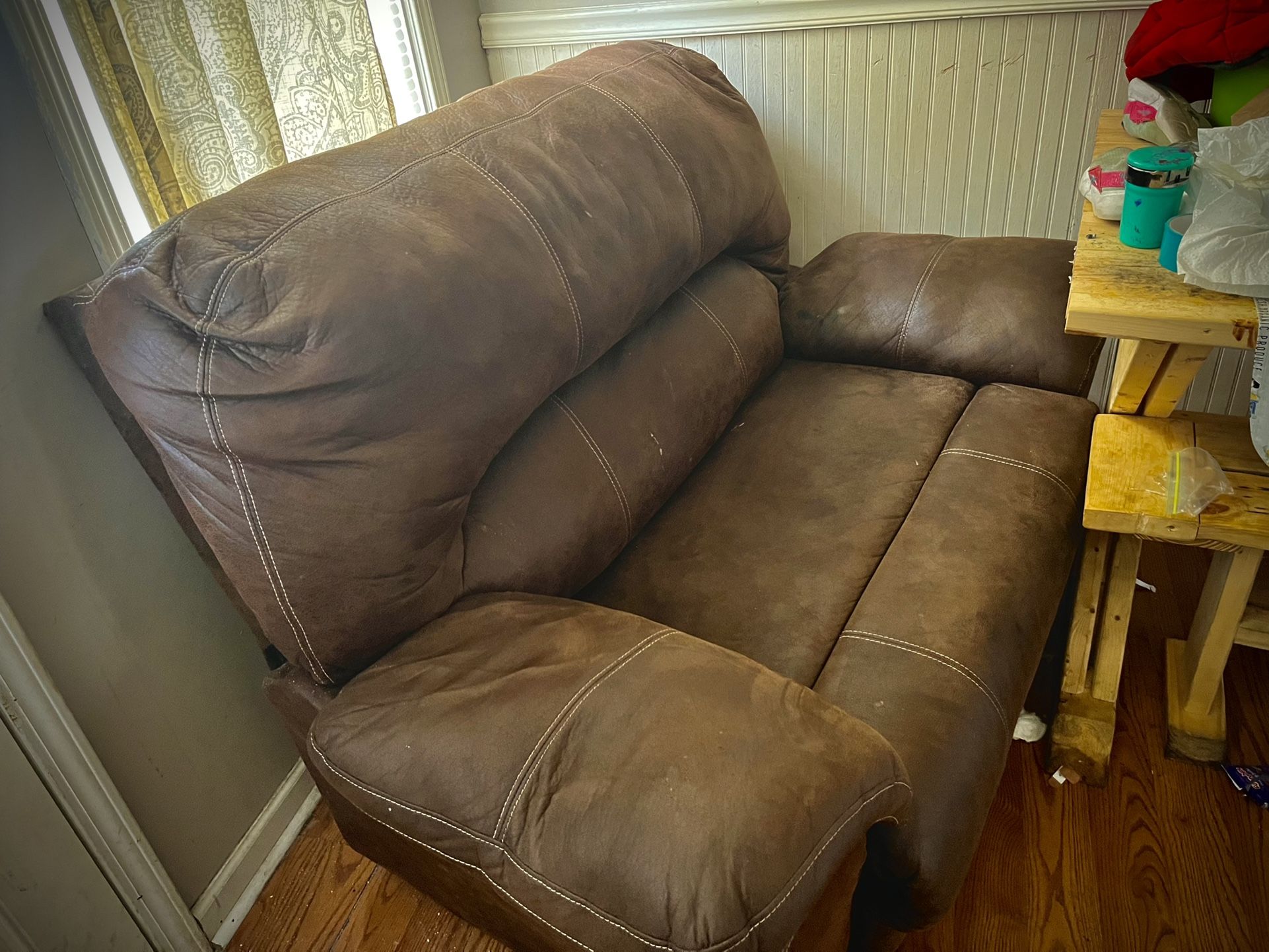 2 Person Xl Lazy Boy Recliner Leather & Small Rocker Recliner