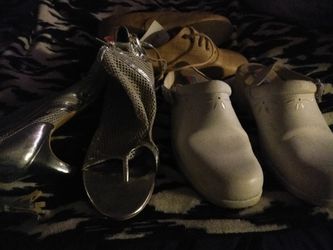 3 pairs of shoes