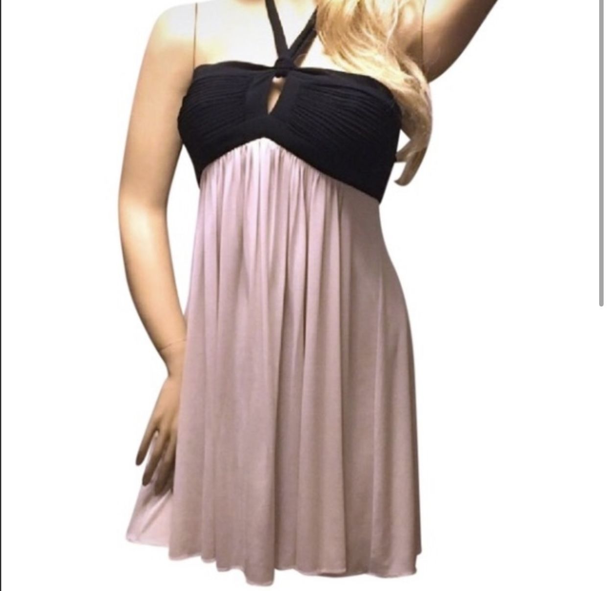 NWT BCBGMAXAZRIA Halter Mini Dress - joarbit.com NWT BCBGMAXAZRIA Halter Mini Dress - joarbit.com