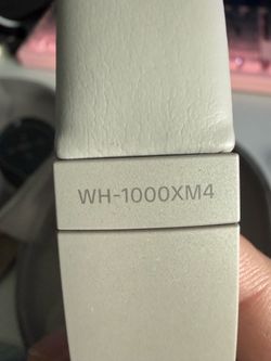 Sony WH-1000XM4 Wireless Noise Cancelling Headphones (Silver)