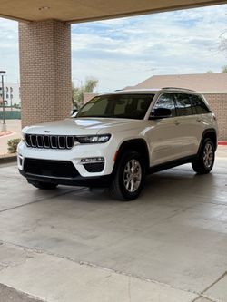 2023 Jeep Grand Cherokee Limited Sport