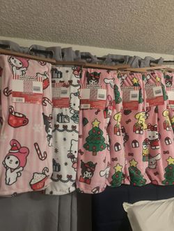 Christmas blankets Hello kitty Stitch Strawbery Shortcake 