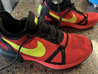 Nike Duel Racer Shoes