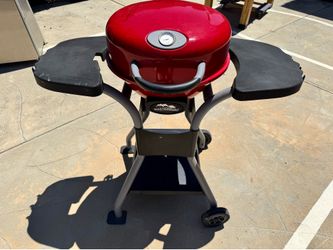 Masterbuilt Electric Patio Bistro Grill Red Very Good