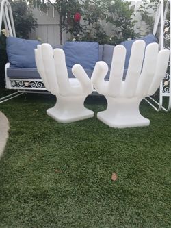 Hand chair