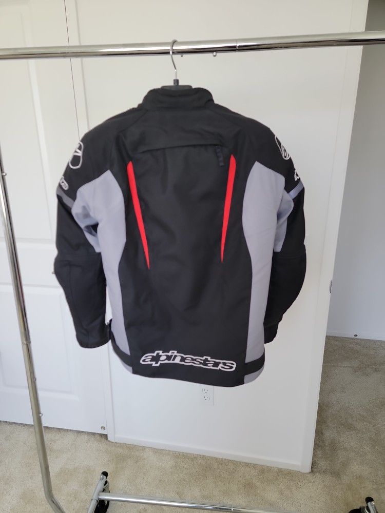 Alpinestars Gunner V2 WP Jacket for Sale in Temecula, CA - OfferUp
