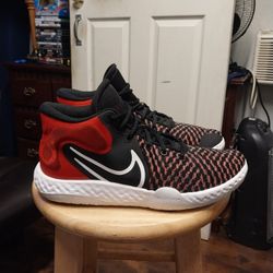 Used   NIKE   KD  TREY  5  VIII