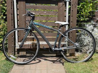 Clarity Diamondback Bike