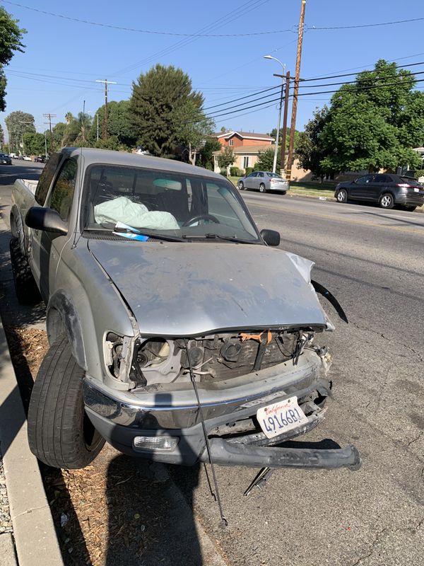 2001 Toyota Tacoma PARTS ONLY for Sale in Los Angeles, CA - OfferUp