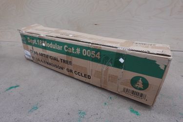 6.5′ Holiday Time Pre-Lit Madison Pine Artificial Christmas Tree