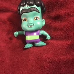 Netflix Super Monsters Frankie Mash Collectible 4-inch Figure 
