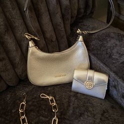 New! Michael Kors Purse Set. Read Description For Details And Location 