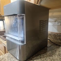 GE Profile Opal 2 portable countertop nugget icemaker, stainless, works excellent