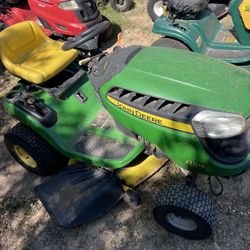 2015 John Deere D105 42” Riding Lawn Mower 17.5hp Low Hours