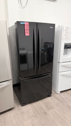 BLACL FRENCH DOOR REFRIGERATOR NEW OPEN BOX