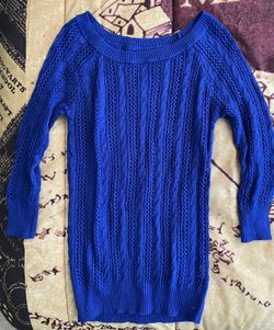 Sweaters & Blouses