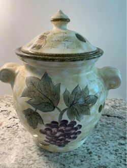Tabletops Unlimited SORRENTO cookie jar