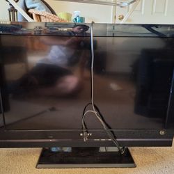 27 Inch TV