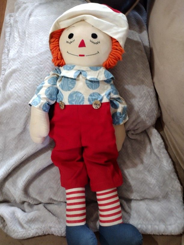 Large Raggedy Anne Doll With Metal Buttons