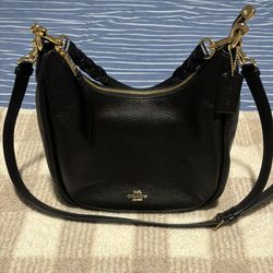 Like New! Coach Black Leather Handbag 