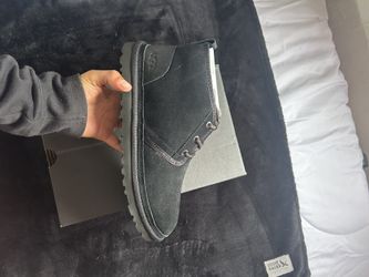 Black Men’s Uggs 
