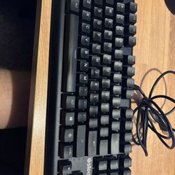 Steelseries Apex M750 TKL Gaming Keyboard