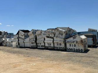 Dumpster Bins 3yd 4yd 6yd And Bin Carrier Stinger Unit 