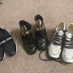MK Shores The White And Black With Gold Size 10 Black And White Size 9 All For 30