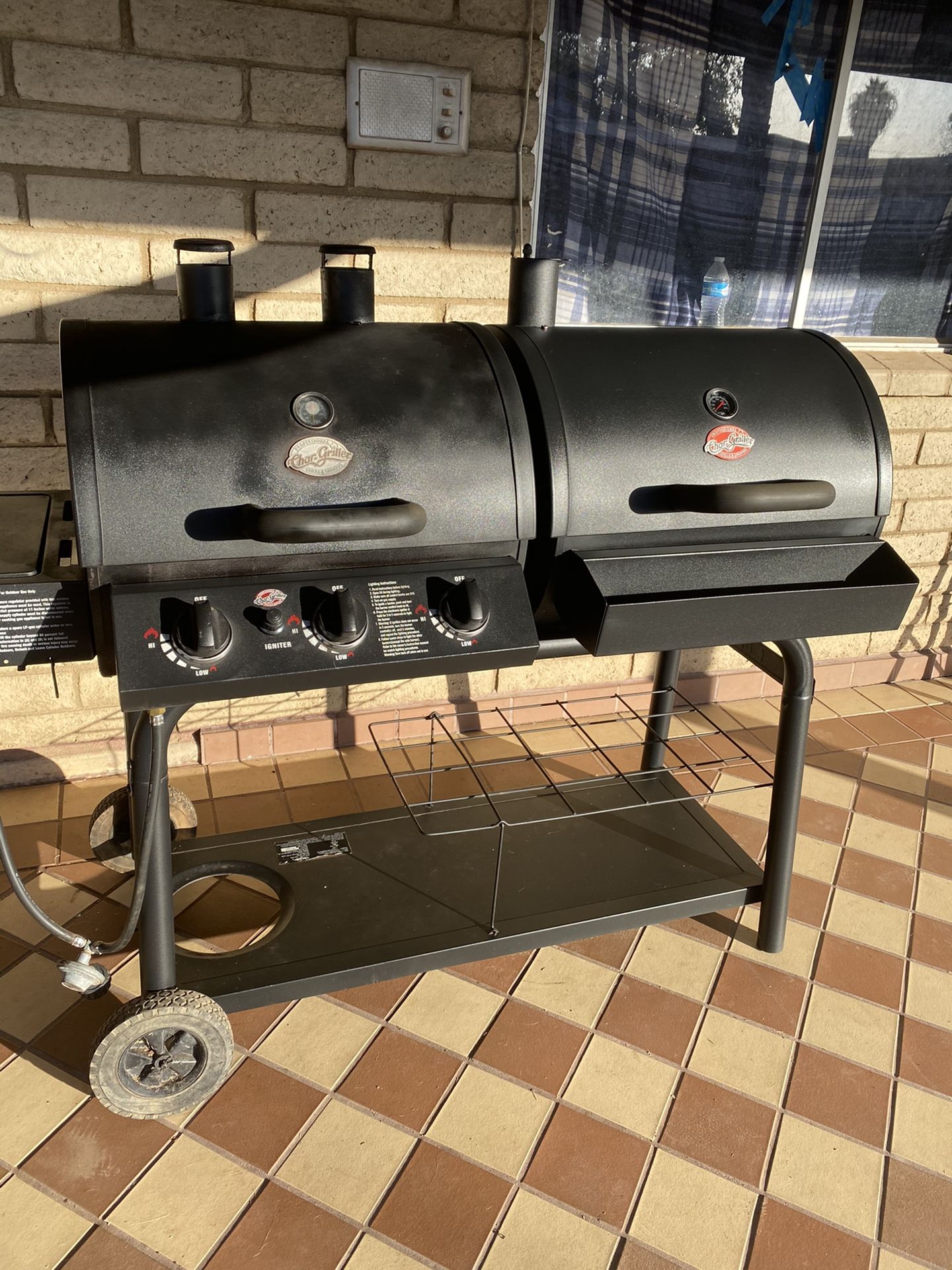 Char Griller Professional Grill Smokers