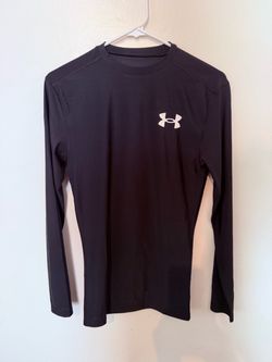 Under Armour Long Sleeve Compression Shirt | Size Medium
