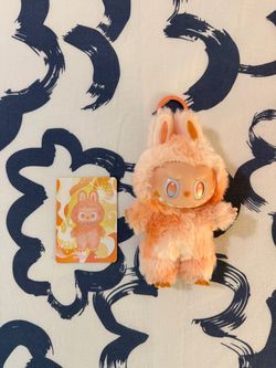 Pop Mart Labubu Plush Keychain – Peach “Happiness” – NEW