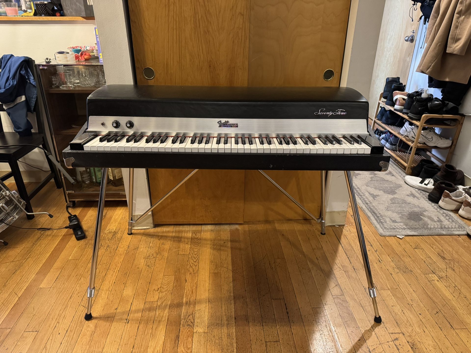 Fender Rhodes (Mk I Stage “Silverface”)