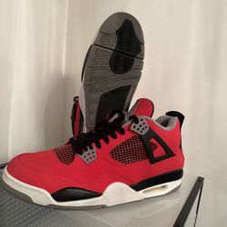 Jordan 4 Retro “Toro Bravo”