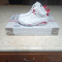 Jordan 6 Red Oreo Sz 9